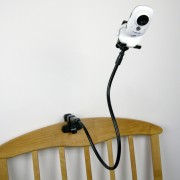 Держатель с гибкой ножкой BabySmile Holder для крепления камеры видеоняни на бортик детской кроватки